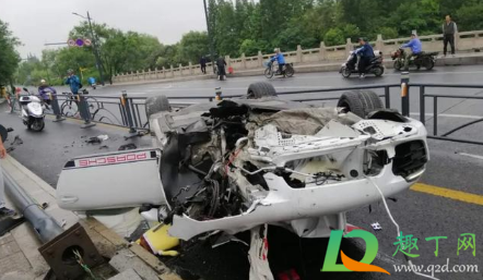 被車撞死的那一瞬間疼嗎2