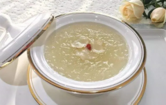 燕窩蒸好后馬上開(kāi)蓋還是等會(huì)